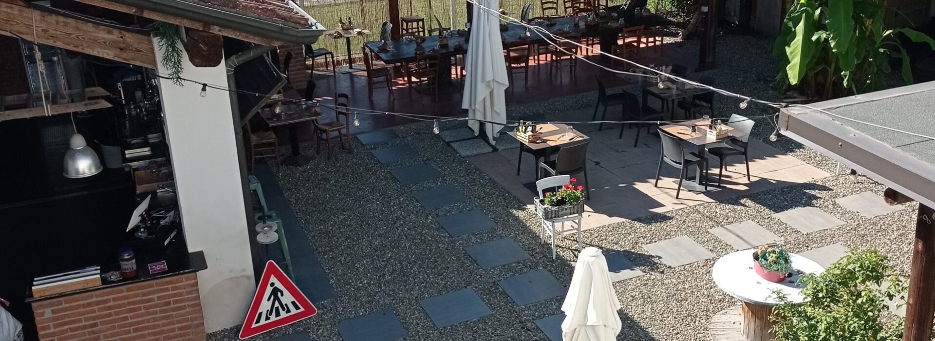 1764749145688
